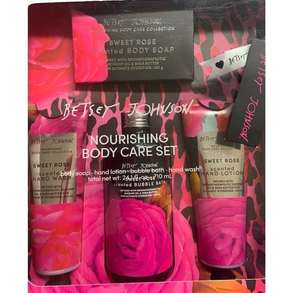 Betsey Johnson 5 PC Sweet Rose Body Care‎ Set - Picture 3 of 8